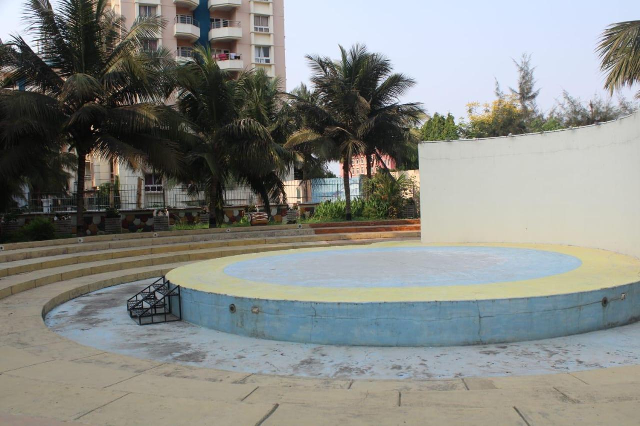 Wekare Sea Sight Service Apartments Puri Exterior photo